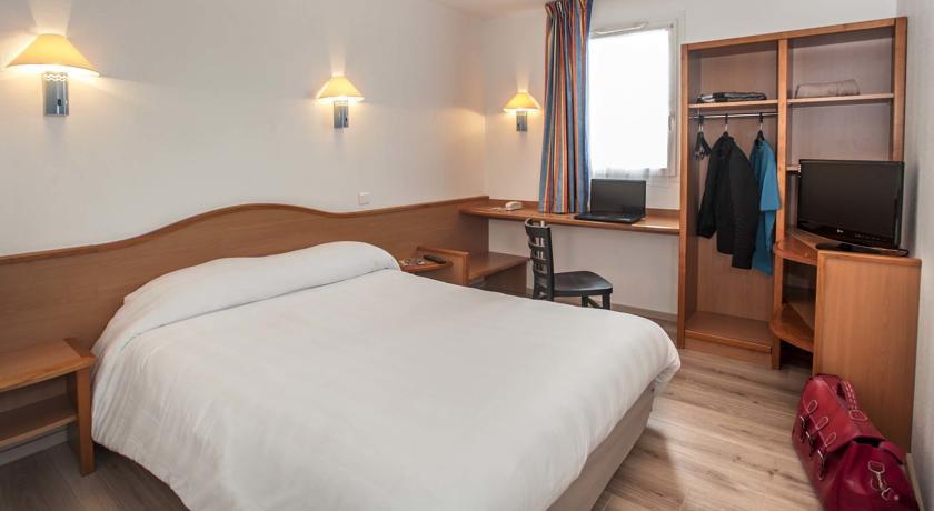 Brit Hotel Essentiel Cahors Nord 部屋 写真